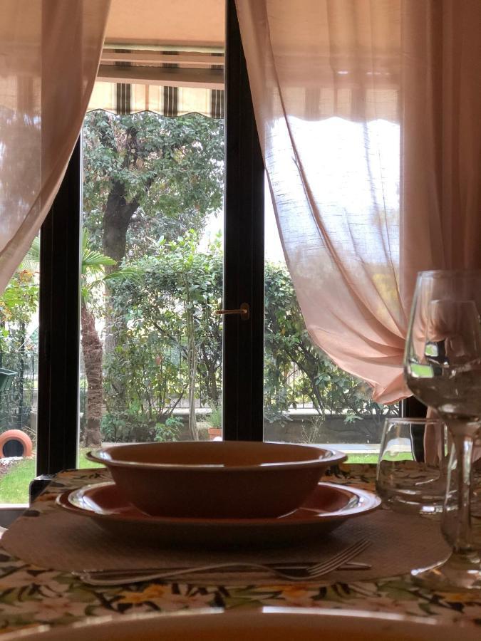 萨罗Casa Mimosa公寓 外观 照片